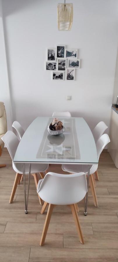 פואנגירולה Apartamento Cervantes מראה חיצוני תמונה